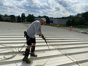 Commercial Roof Cleaning in Deer Park TX Commercial Roof Repair Solutions Houston, TX