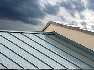 Metal roofing services in Pasadena Tx