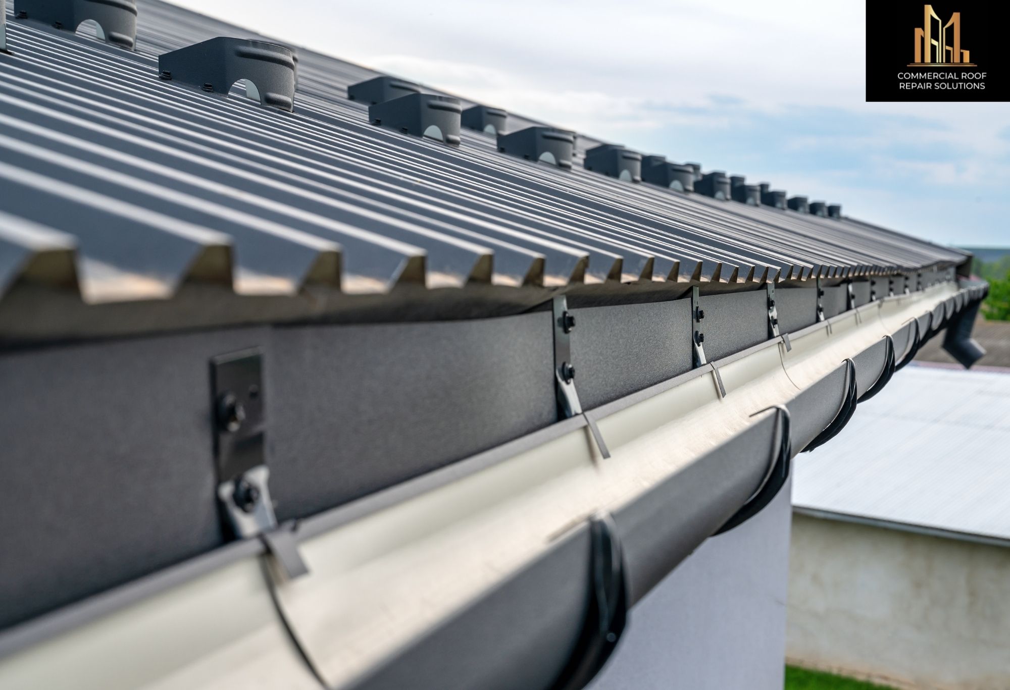 Commercial Gutter Repairs in Houston, TX 3 Commercial Gutter Repair