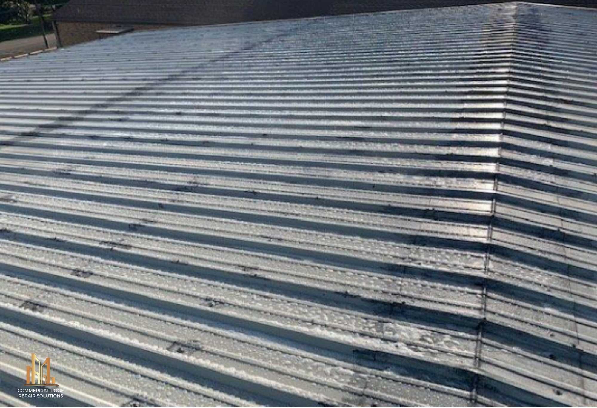 Metal Roof Bubbling in hot Houstin Heart - Commercial Roof Repair Solutions